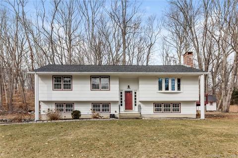 14 Cedarcroft Dr, Madison, CT 06443 photo 1