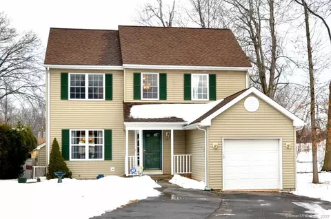 14 Edgewood Rd, Wethersfield, CT 06109 photo 1