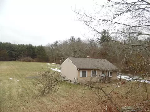 78 Pickett Rd, Plainfield, CT 06374 photo 1