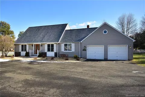 1150 North St, Suffield, CT 06078 photo 1