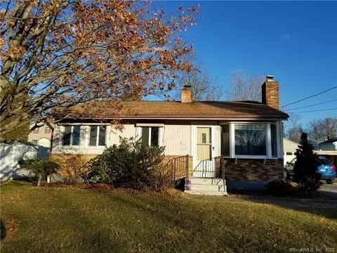 113 Sunset Dr, Derby, CT 06418 photo 1