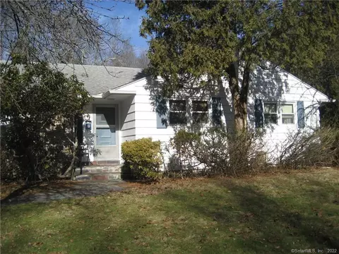 14 Cuprak Rd, Norwich, CT 06360 photo 1
