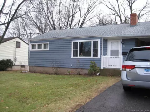 95 Crystal St, Wethersfield, CT 06109 photo 1