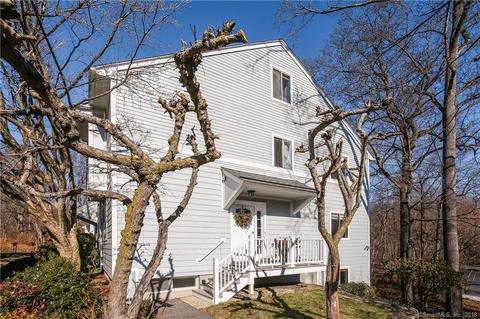 80 Silo Cir, Riverside, CT 06878 photo 1