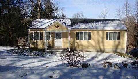 4 Longview Ter, Newtown, CT 06482 photo 1