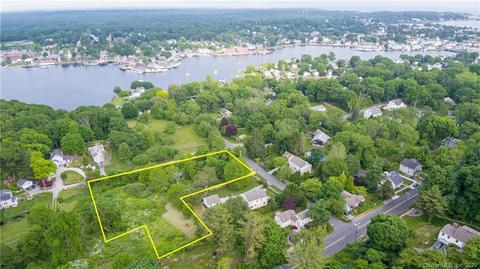 80 Starr St, Groton, CT 06355 photo 1