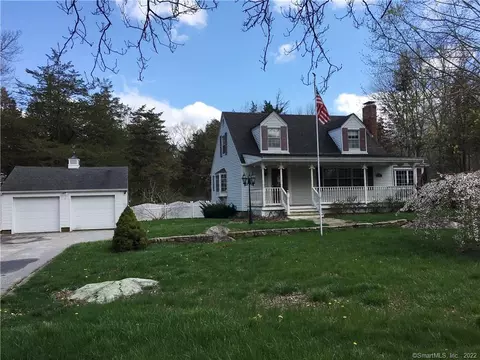 1702 Center Groton Rd, Ledyard, CT 06339 photo 1