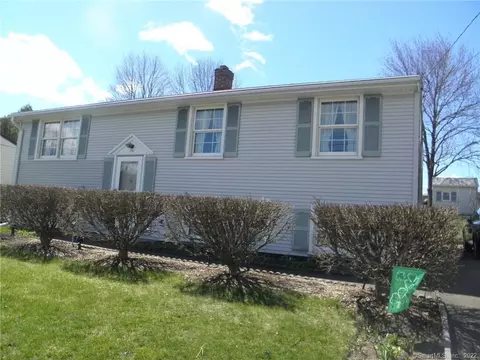 34 Webster Dr, Ansonia, CT 06401 photo 1