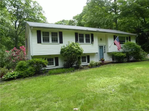 138 Squires Rd, Madison, CT 06443 photo 1