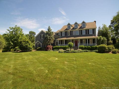 44 Charter Ridge Dr, Newtown, CT 06482 photo 1