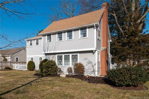 14 Cedar Island Ave, Clinton, CT 06413 photo 1