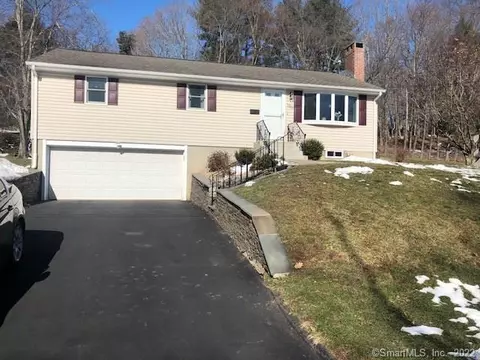 162 Robindale Dr, Berlin, CT 06037 photo 1