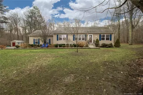 46 High Meadow Dr, Plainfield, CT 06374 photo 1