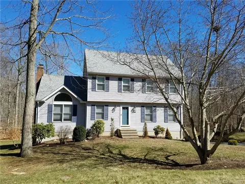 22 Christina Ct, Clinton, CT 06413 photo 1