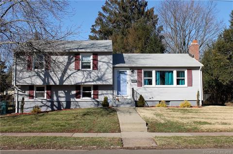 105 Hearn Ln, Hamden, CT 06514 photo 1