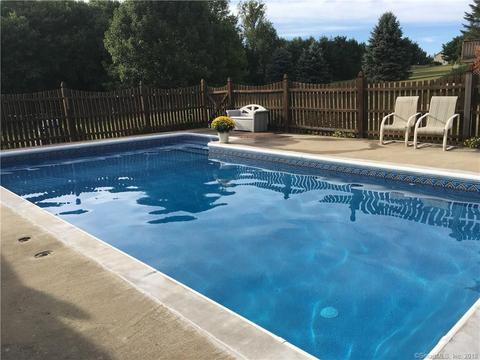 46 Nonnewaug Rd, Bethlehem, CT 06751 photo 1