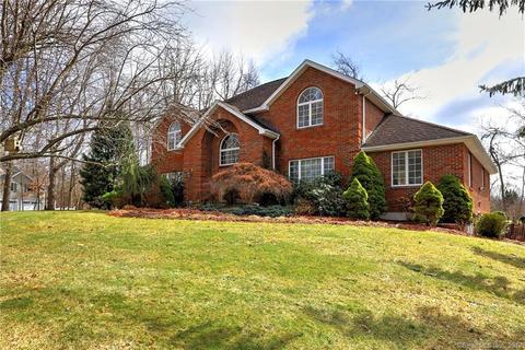 77 Crossbow Ln, Monroe, CT 06468 photo 1