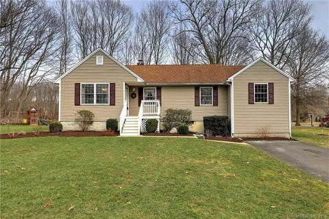 29 Pepperidge Rd, Monroe, CT 06468 photo 1