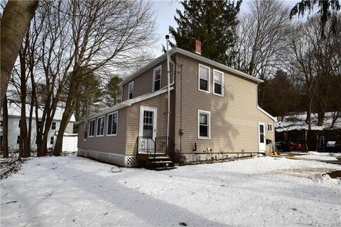 427 School St, Putnam, CT 06260 photo 1