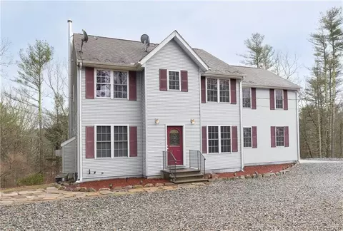 1037 Providence Pike, Killingly, CT 06239 photo 1