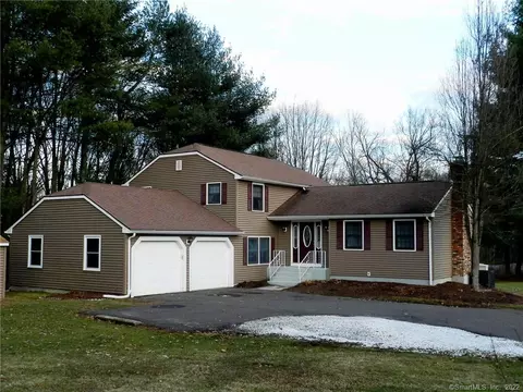 18 Alexander Ln, Suffield, CT 06078 photo 1