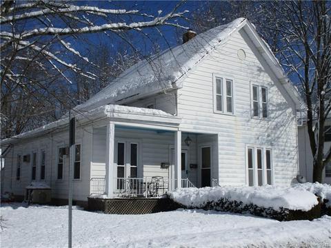 60 Reynolds St, Killingly, CT 06239 photo 1