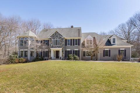 51 Hampton Close, Orange, CT 06477 photo 1