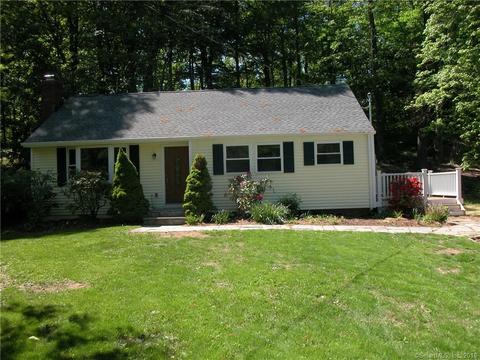 39 Midrocks Rd, Ridgefield, CT 06877 photo 1