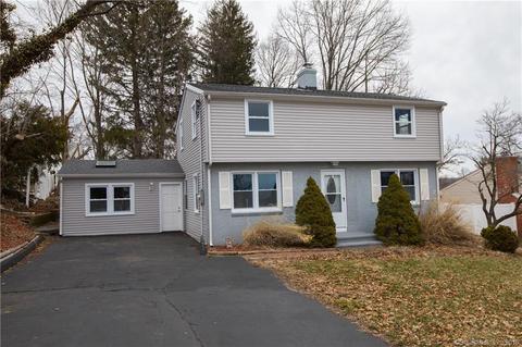 4 Pilgrim Ln, Wallingford, CT 06492 photo 1