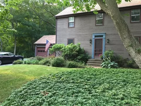 26 Champlain Dr, Old Lyme, CT 06371 photo 1