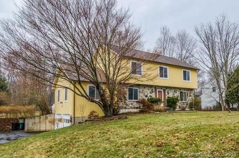 4 Red Barn Ln, Brookfield, CT 06804 photo 1