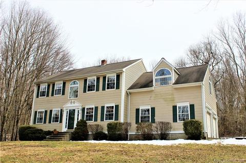 12 Juniper Ln, Moosup, CT 06354 photo 1