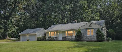98 Richards Dr, Monroe, CT 06468 photo 1