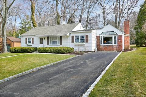 5 Circle Dr, Greenwich, CT 06830 photo 1