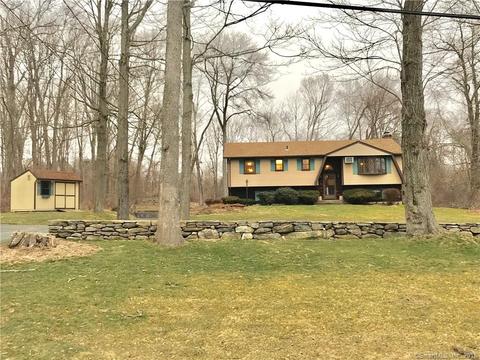 3 Pine St, Columbia, CT 06237 photo 1