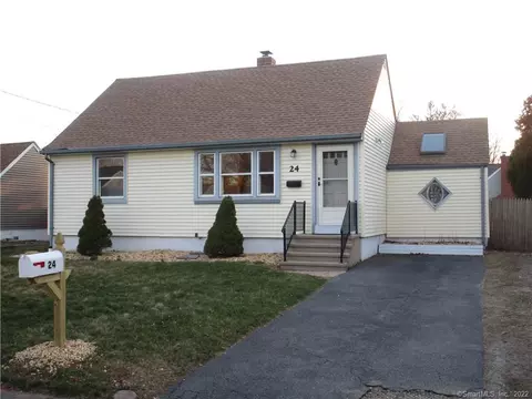 24 Plains Rd, Hamden, CT 06514 photo 1