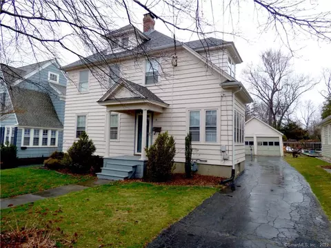 8 Avalon Pl, Wethersfield, CT 06109 photo 1