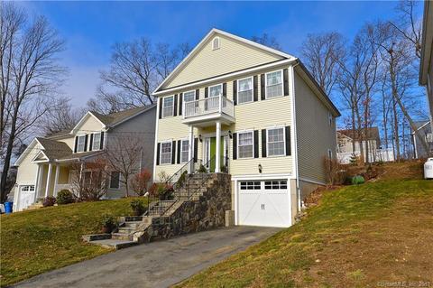 35 Hampton Rd, Waterbury, CT 06708 photo 1