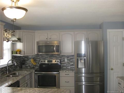52 Steele Rd, Bristol, CT 06010 photo 1