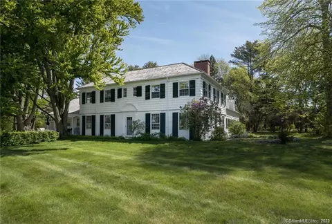 246 Old Black Point Rd, Niantic, CT 06357 photo 1