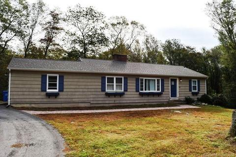 40 Barry Dr, Ledyard, CT 06335 photo 1
