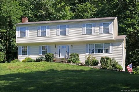 55 Schoolhouse Hill Rd, Newtown, CT 06470 photo 1