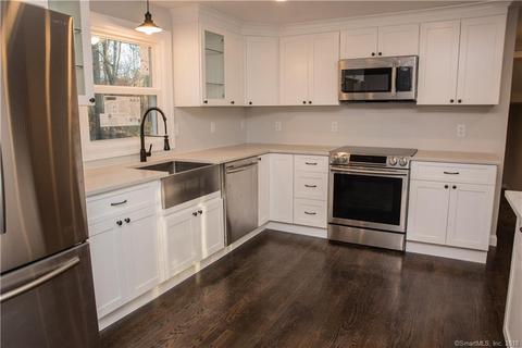 27 Glenn Rd, Madison, CT 06443 photo 1