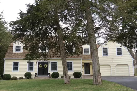78 Old Cmn, Wethersfield, CT 06109 photo 1