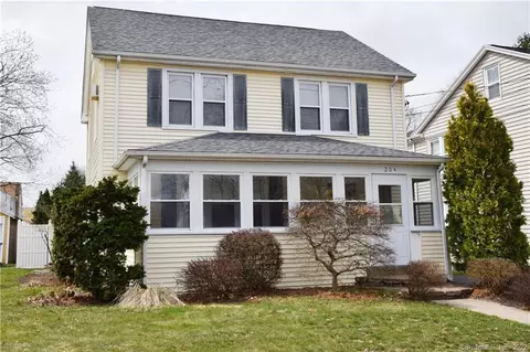 204 Gorham Ave, Hamden, CT 06514 photo 1