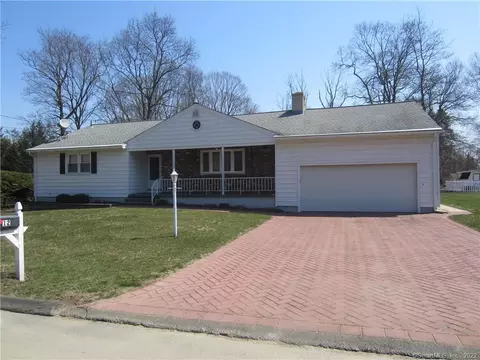 12 Hemlock Rd, Prospect, CT 06712 photo 1