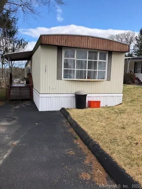 148 E St, Groton, CT 06340 photo 1
