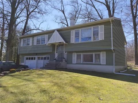 38 Eagle Dr, Shelton, CT 06484 photo 1