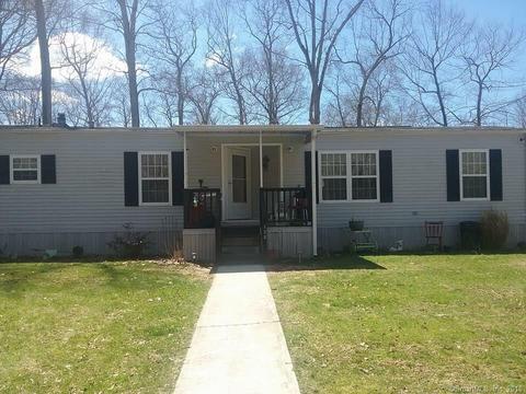 108 Apache St, Norwich, CT 06360 photo 1