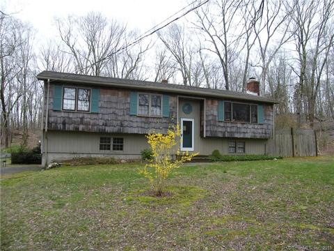 121 Ironworks Rd, Clinton, CT 06413 photo 1